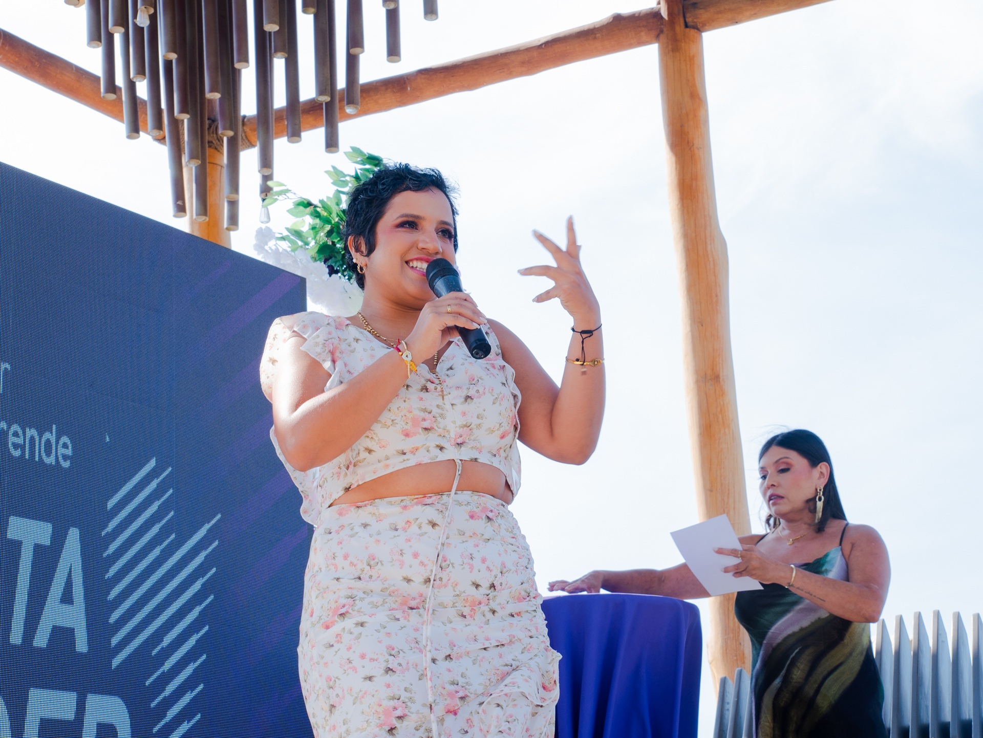 mujer emprende 01